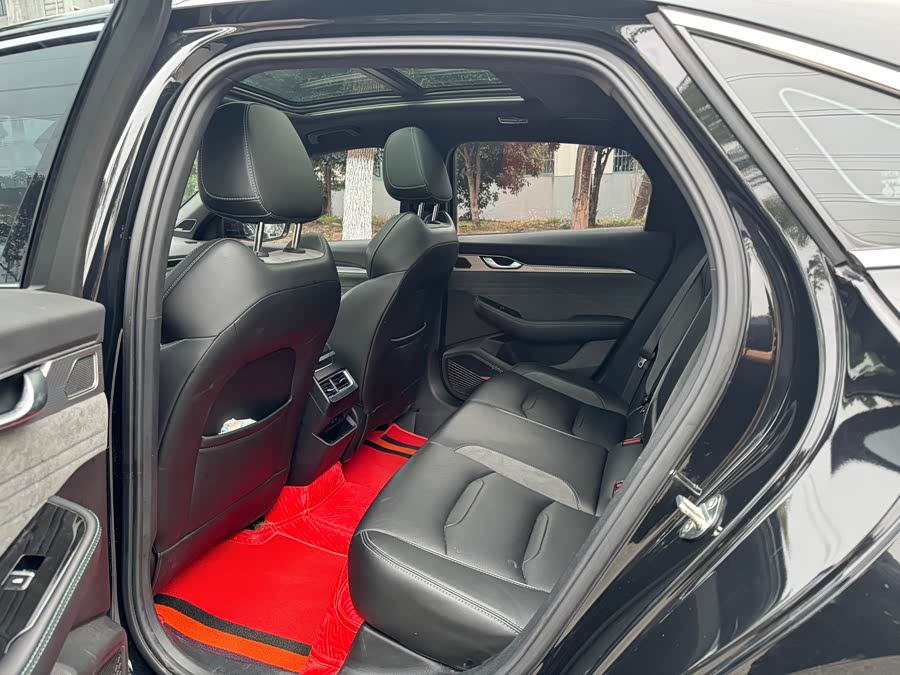 GEELY Preface 2023 car image #10