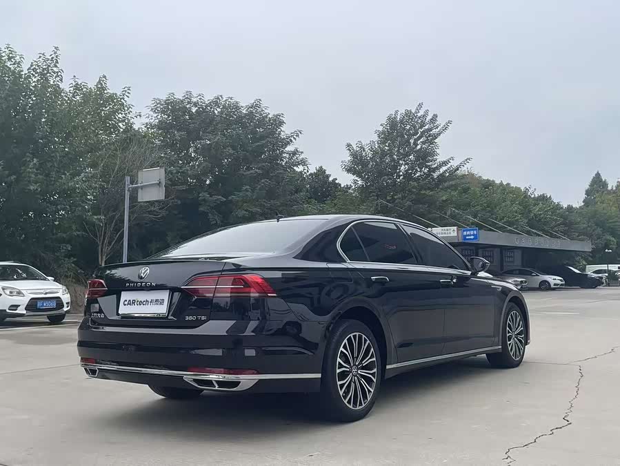 Volkswagen Phideon 2021 immagine di auto #10