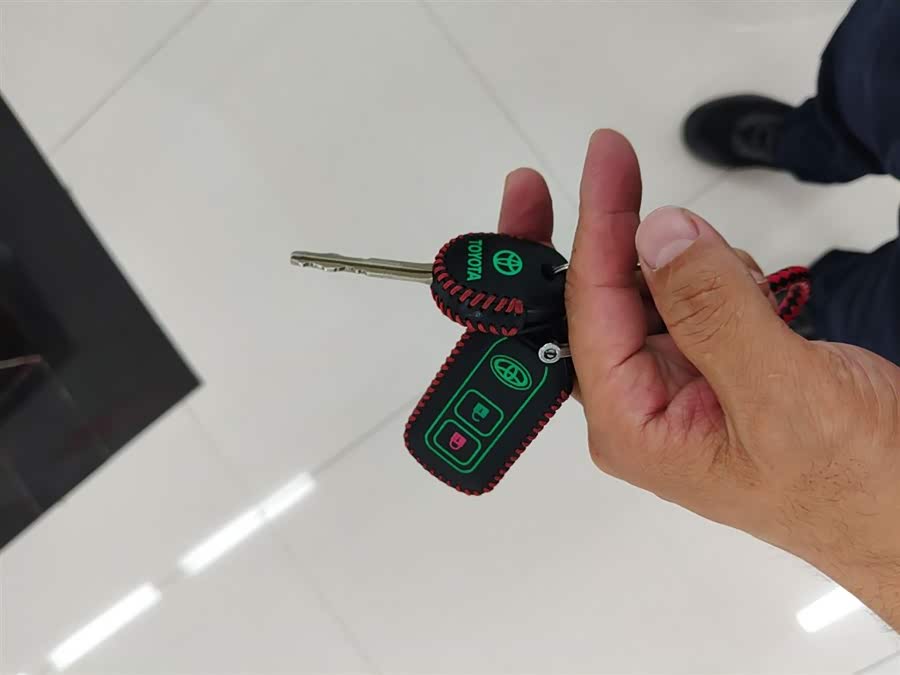 Toyota Reiz 2016 #10 Toyota Reiz 2016 immagine di auto #10