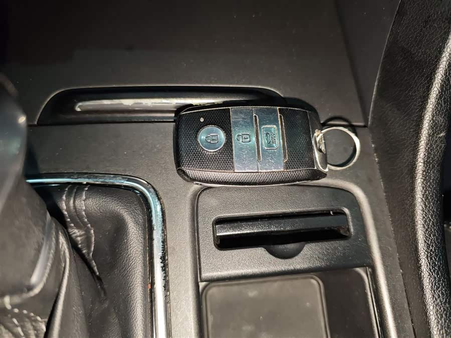 起亚 起亚K5新能源 2019 汽车图片 #10