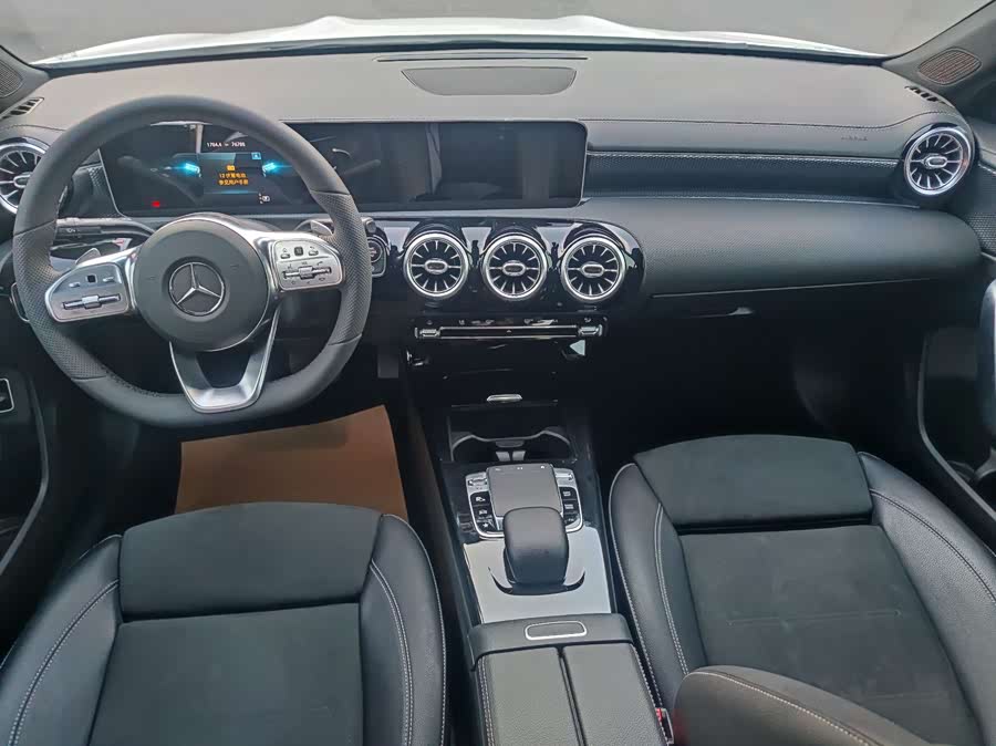 Mercedes-Benz A Class 2019 #10 Mercedes-Benz A Class 2019 car image #10