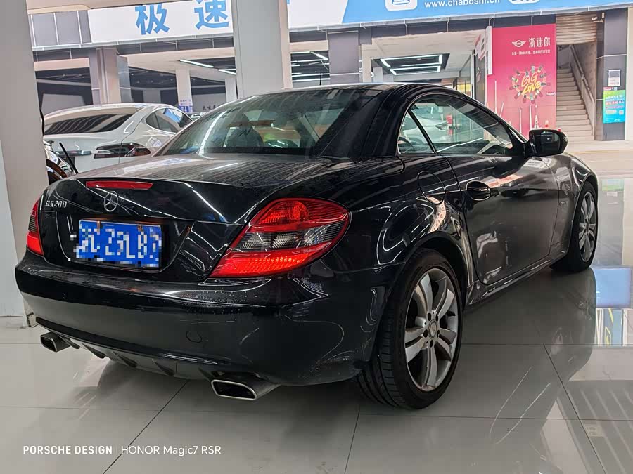 Mercedes-Benz SLK Class 2010 immagine di auto #10