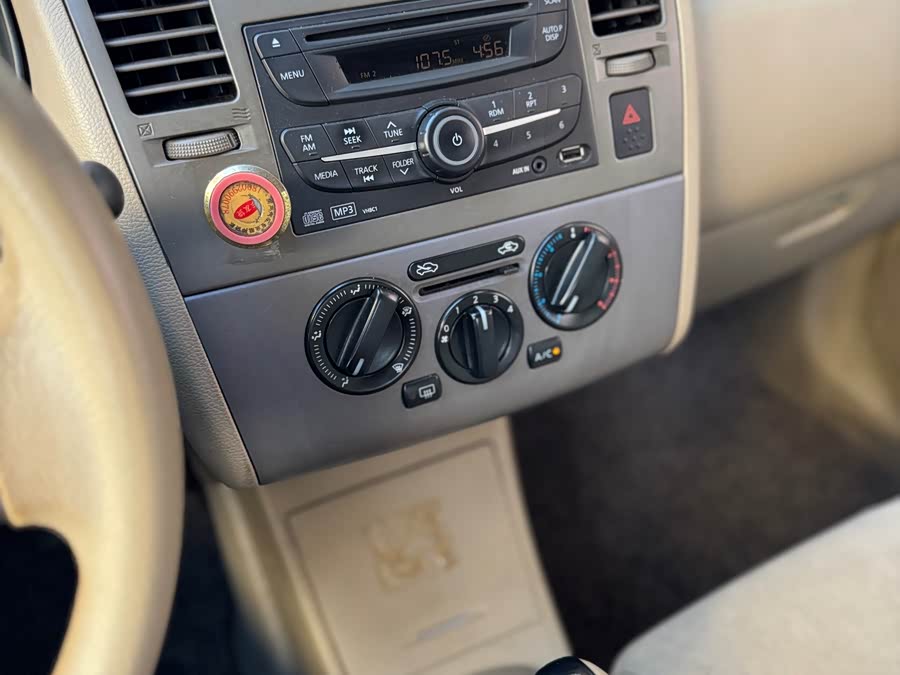 日产 颐达 2008 汽车图片 #10