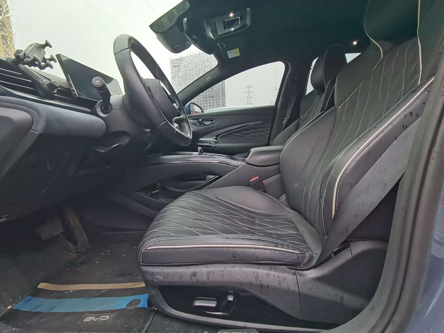 BYD Seal 2024 car image #10