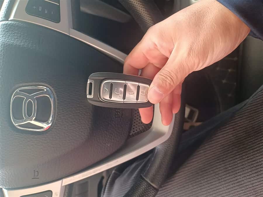 Suzuki Liana A6 2014 immagine di auto #10