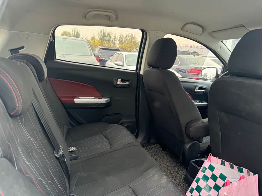 Changan BenBen EV 2018 #10 Changan BenBen EV 2018 изображение автомобиля #10