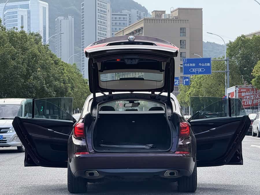 BMW 5 Series GT 2016 #10 BMW 5 Series GT 2016 immagine di auto #10