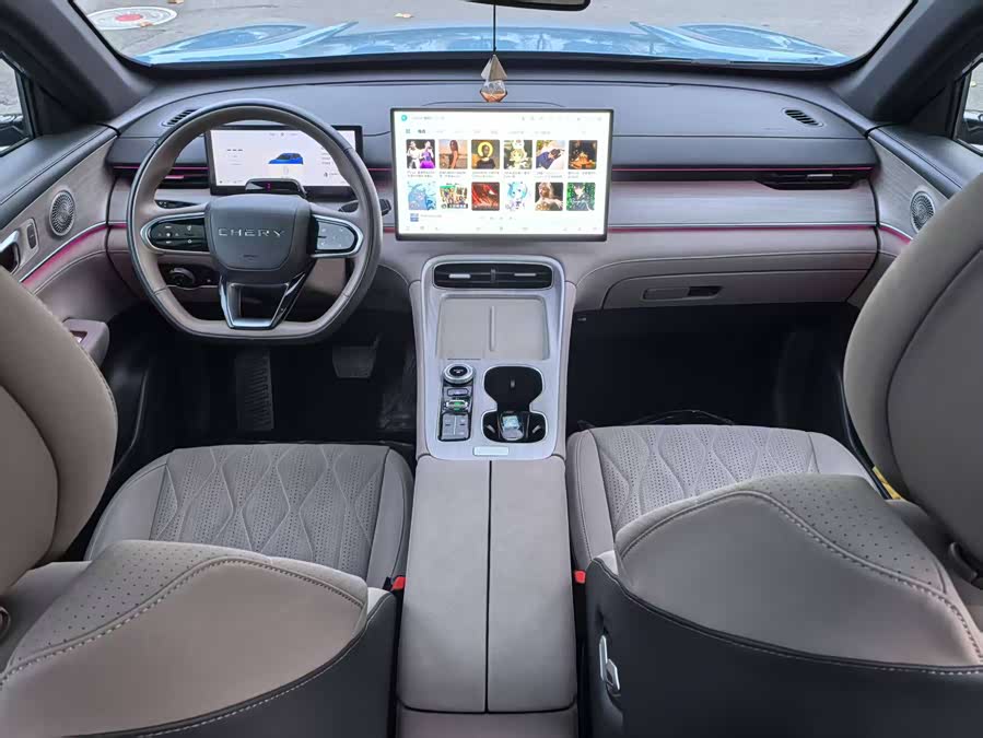 Chery Tiggo8 PLUS C-DM 2024 #10 Chery Tiggo8 PLUS C-DM 2024 car image #10