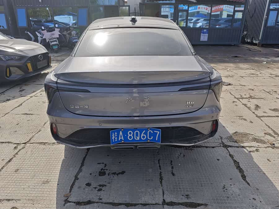 HongQi H6 2023 #10 HongQi H6 2023 car image #10