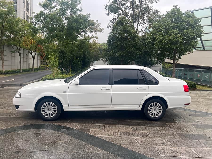 Volkswagen Santana Vista 2012 car image #10