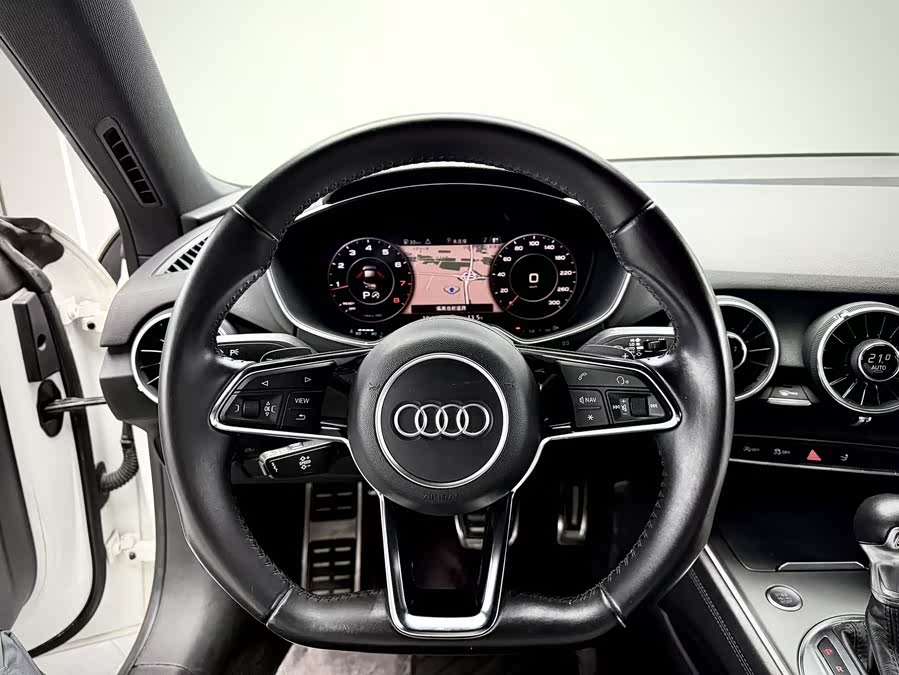 Audi TT 2015 #10 Audi TT 2015 car image #10