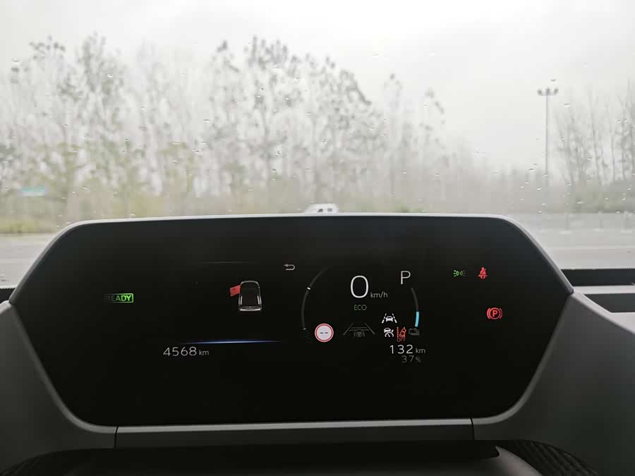 Toyota bZ4X 2022 immagine di auto #10