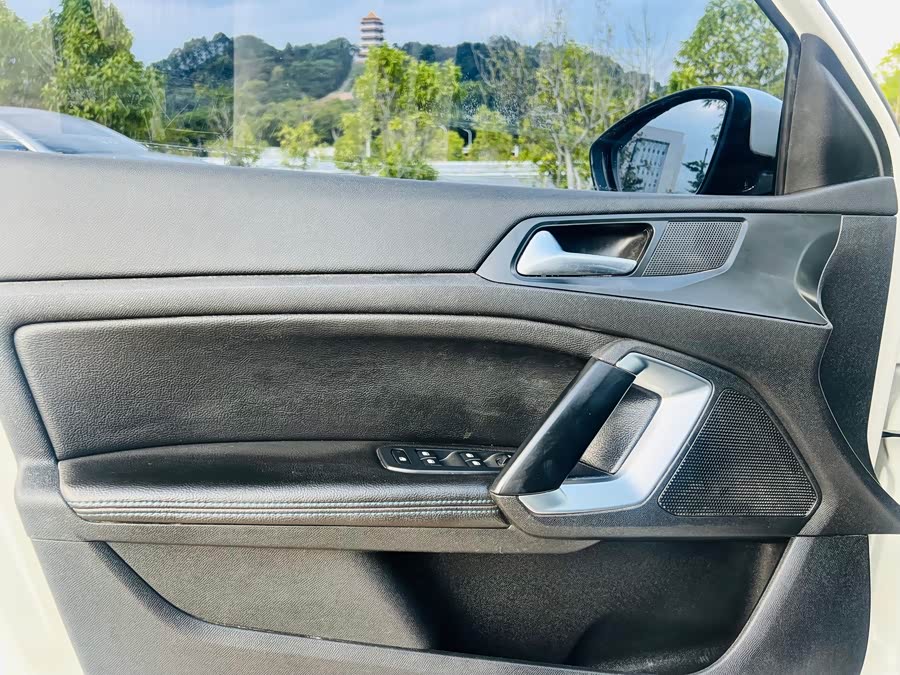 标致 标致308 2017 汽车图片 #10