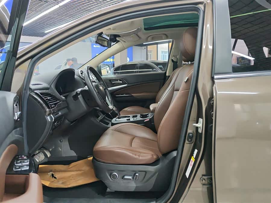 BYD S7 2017 car image #10