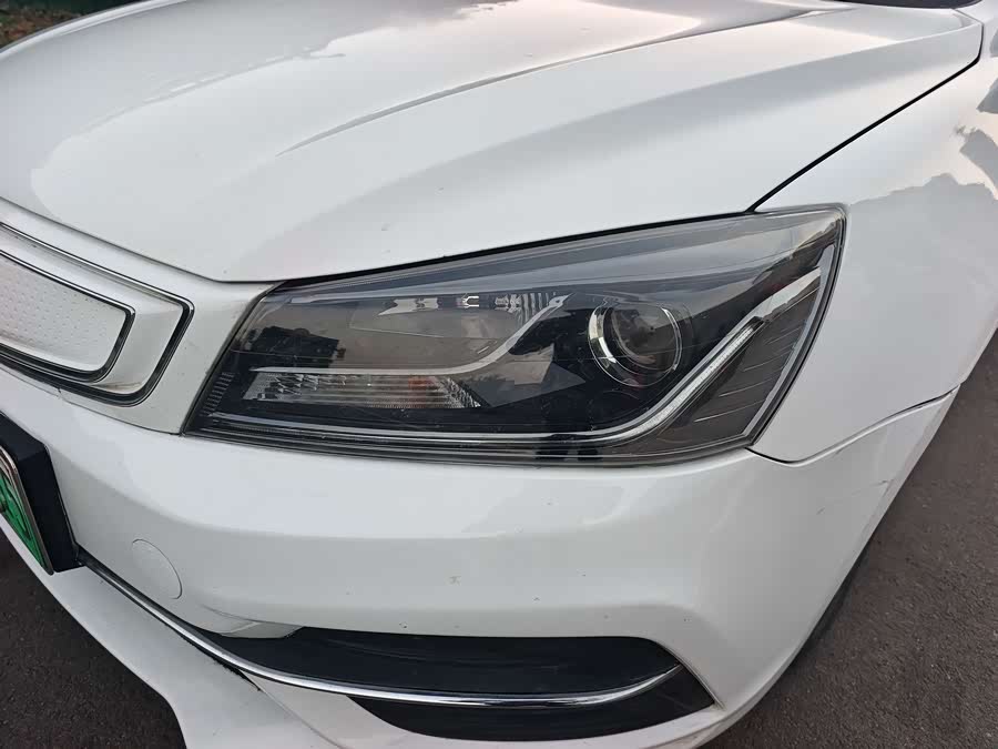 GEELY Emgrand New Energy 2019 immagine di auto #10