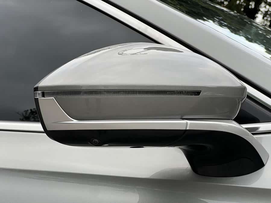 Chery Arrizo 8 Pro 2025 #10 Chery Arrizo 8 Pro 2025 immagine di auto #10