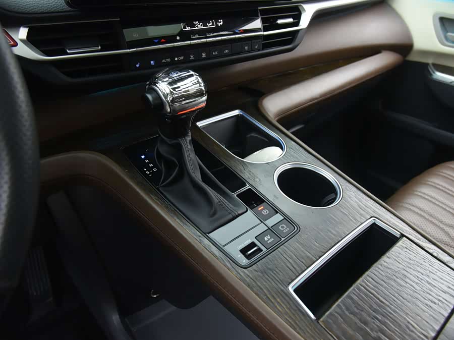 丰田 赛那SIENNA 2023 #10 丰田 赛那SIENNA 2023 汽车图片 #10