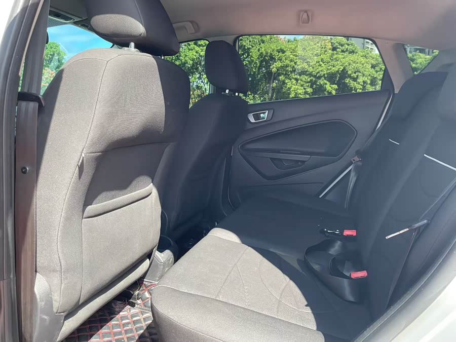 Ford Fiesta 2015 #10 Ford Fiesta 2015 immagine di auto #10