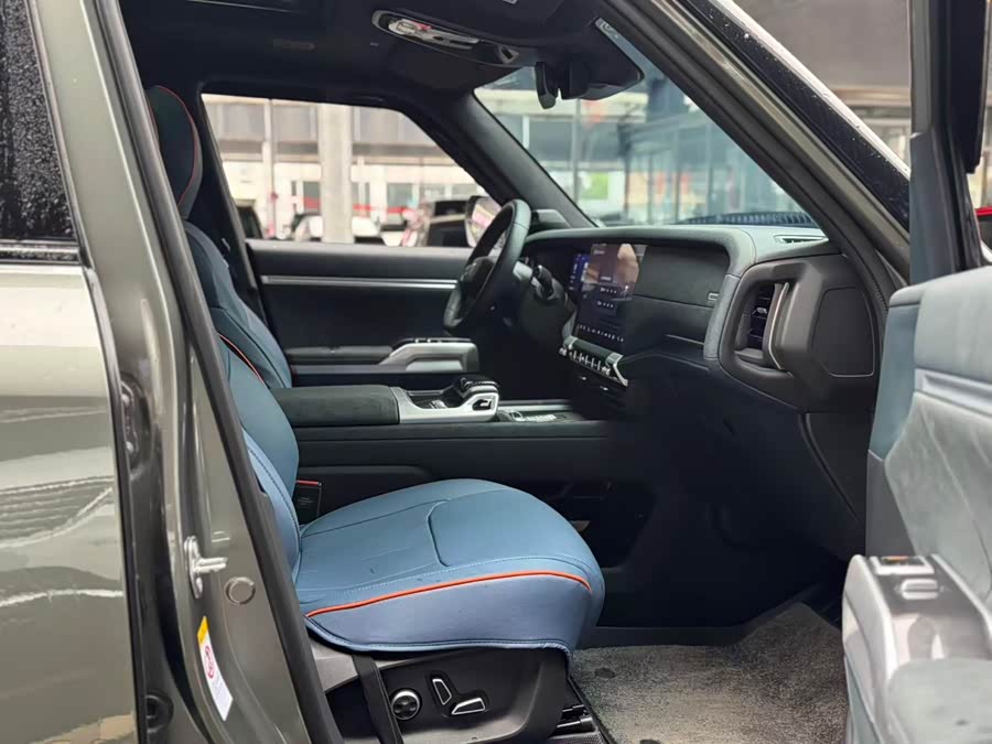 Deepal G318 2025 car image #10