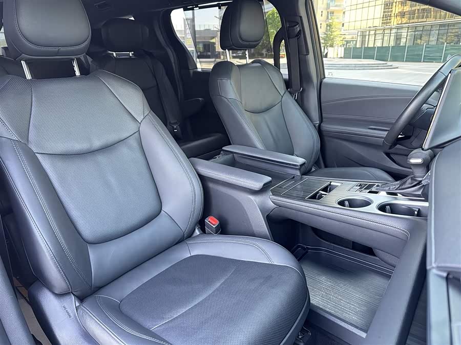 丰田 赛那SIENNA 2022 汽车图片 #10