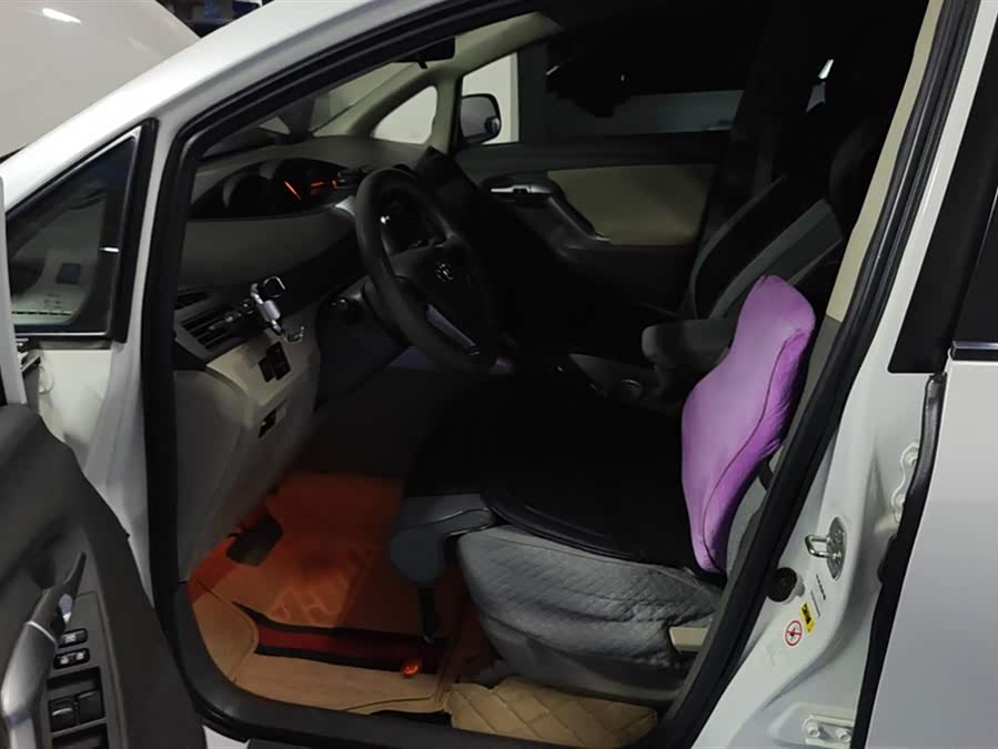 Toyota Reiz 2016 #10 Toyota Reiz 2016 immagine di auto #10