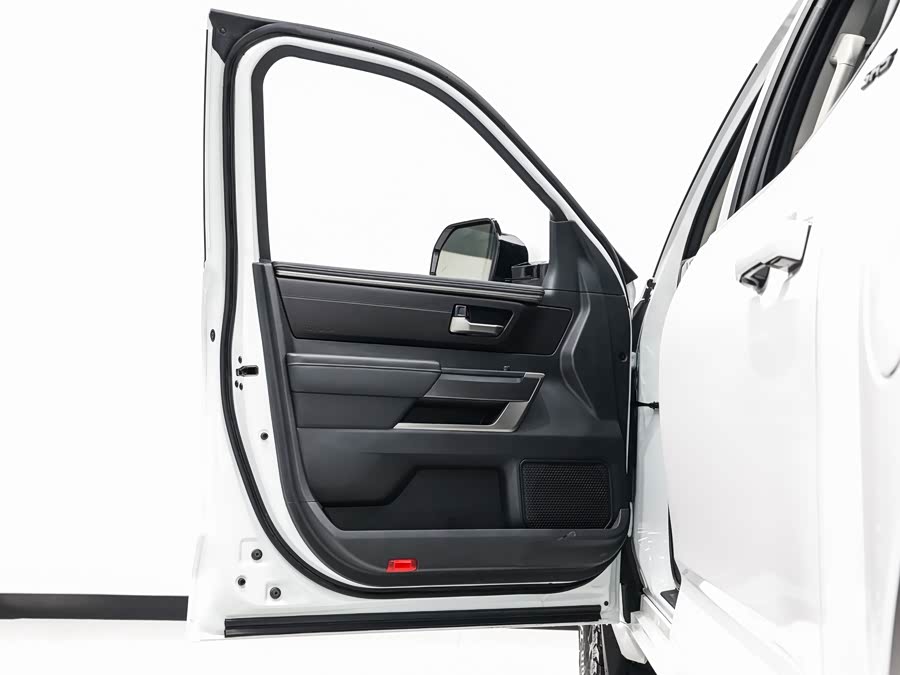 Toyota Tundra 2024 immagine di auto #10