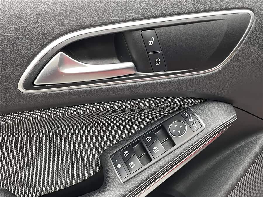 Mercedes-Benz A Class (Imported) 2016 #10 Mercedes-Benz A Class (Imported) 2016 car image #10