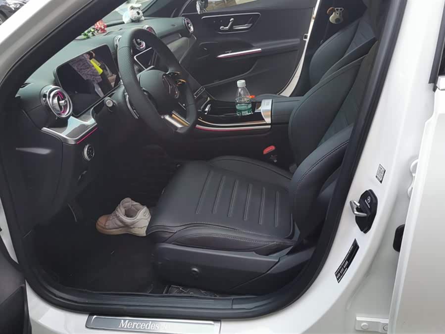 Mercedes-Benz C Class New Energy 2025 car image #10