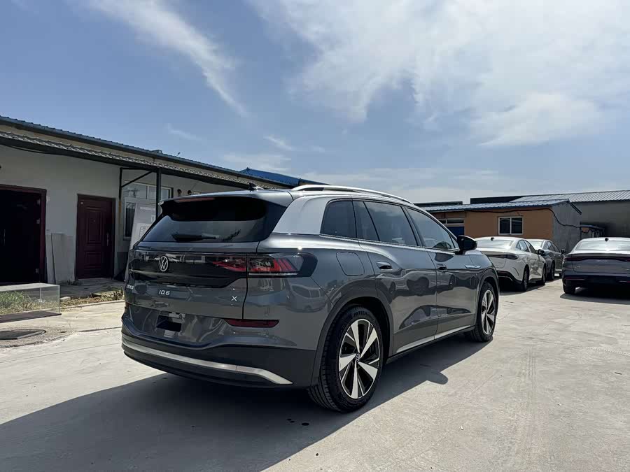 Volkswagen ID.6 X 2022 #10 Volkswagen ID.6 X 2022 car image #10