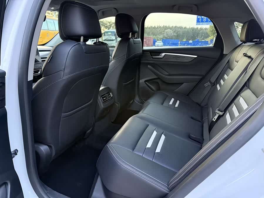 BYD Qin Pro New Energy 2019 #10 BYD Qin Pro New Energy 2019 car image #10