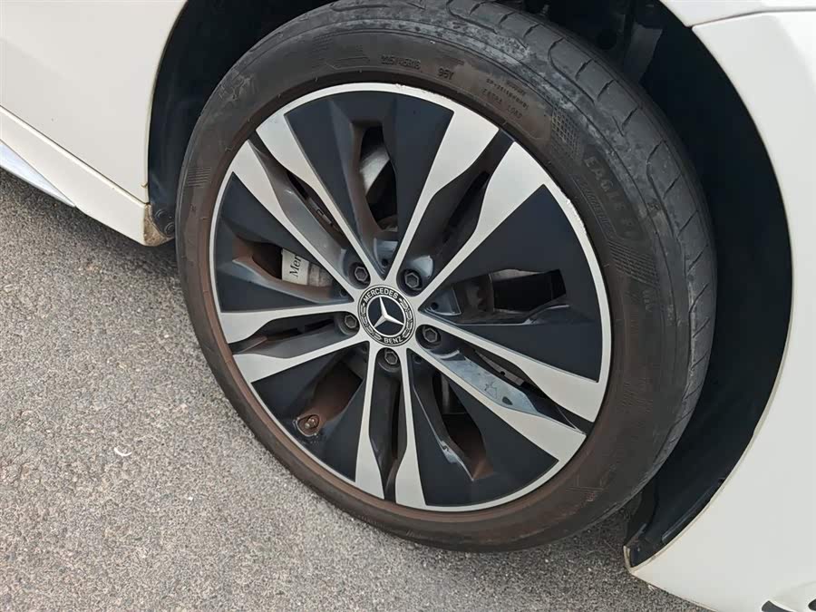 Mercedes-Benz C Class New Energy 2023 #10 Mercedes-Benz C Class New Energy 2023 car image #10