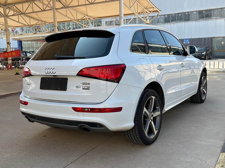 Audi Q5 (Imported) 2016 car image #10