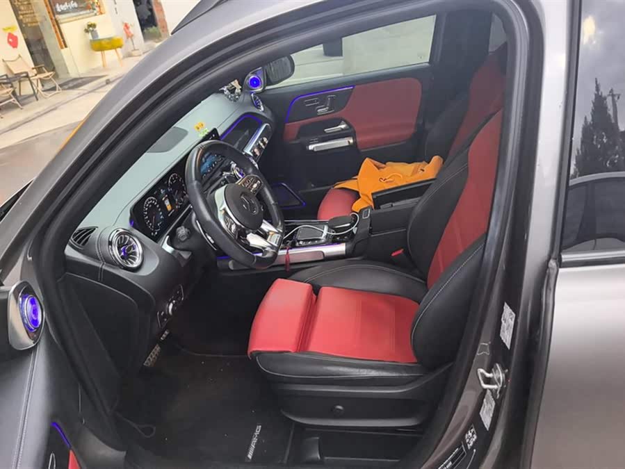 Mercedes-Benz GLB AMG 2023 imagen de coche #10