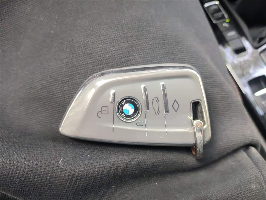 BMW X1 New Energy 2018 immagine di auto #10