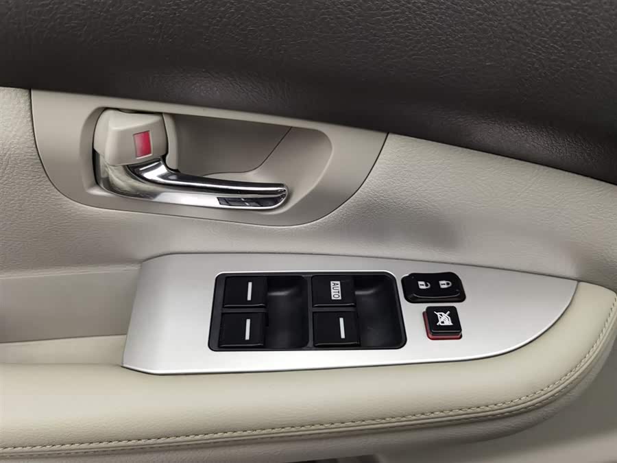 BYD S6 2014 #10 BYD S6 2014 car image #10