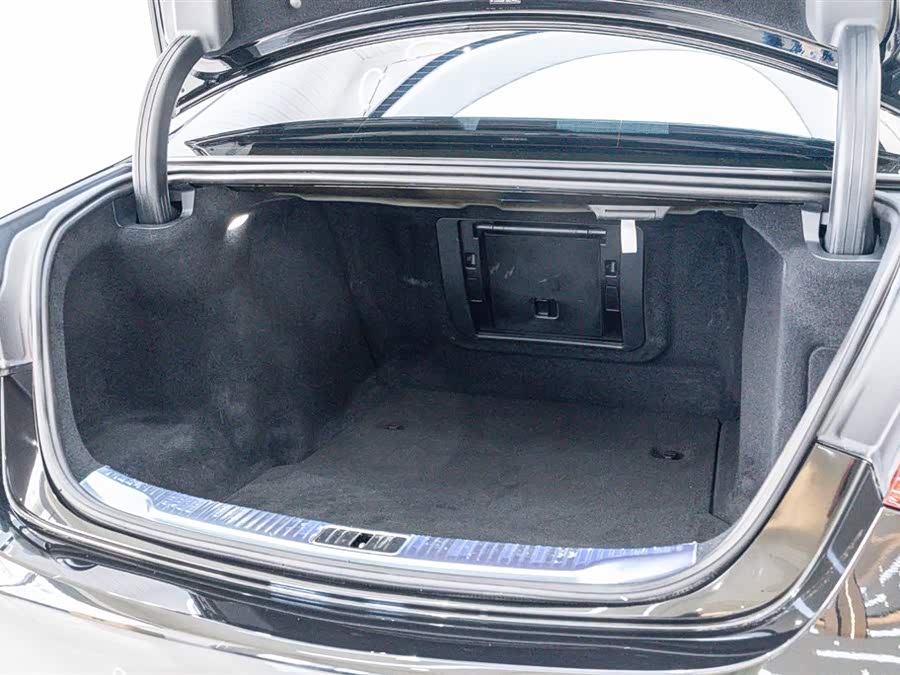 Mercedes-Benz Maybach S Class 2024 #10 Mercedes-Benz Maybach S Class 2024 car image #10