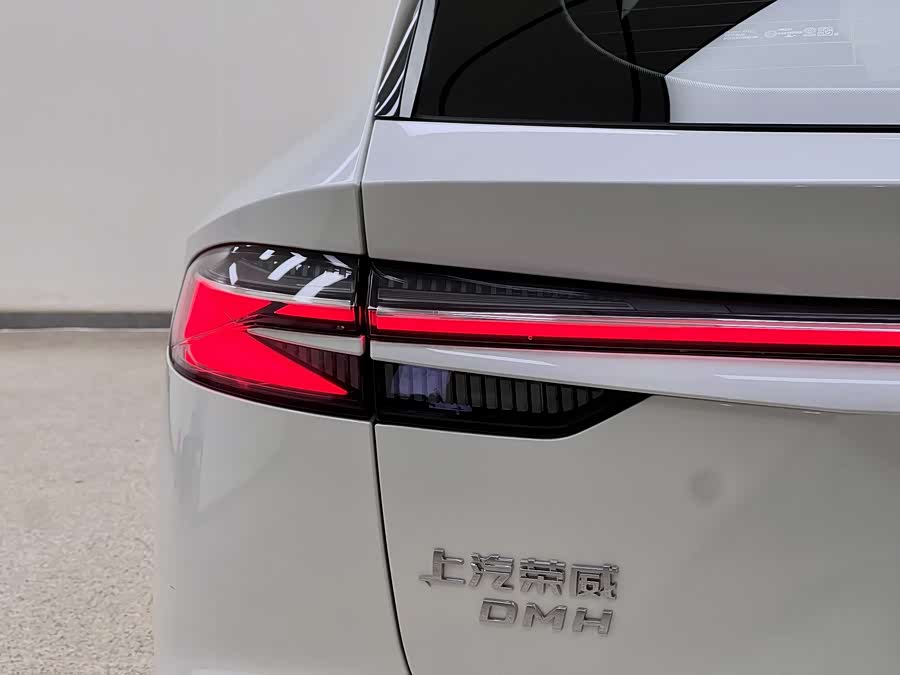 Roewe D5X DMH 2024 car image #10