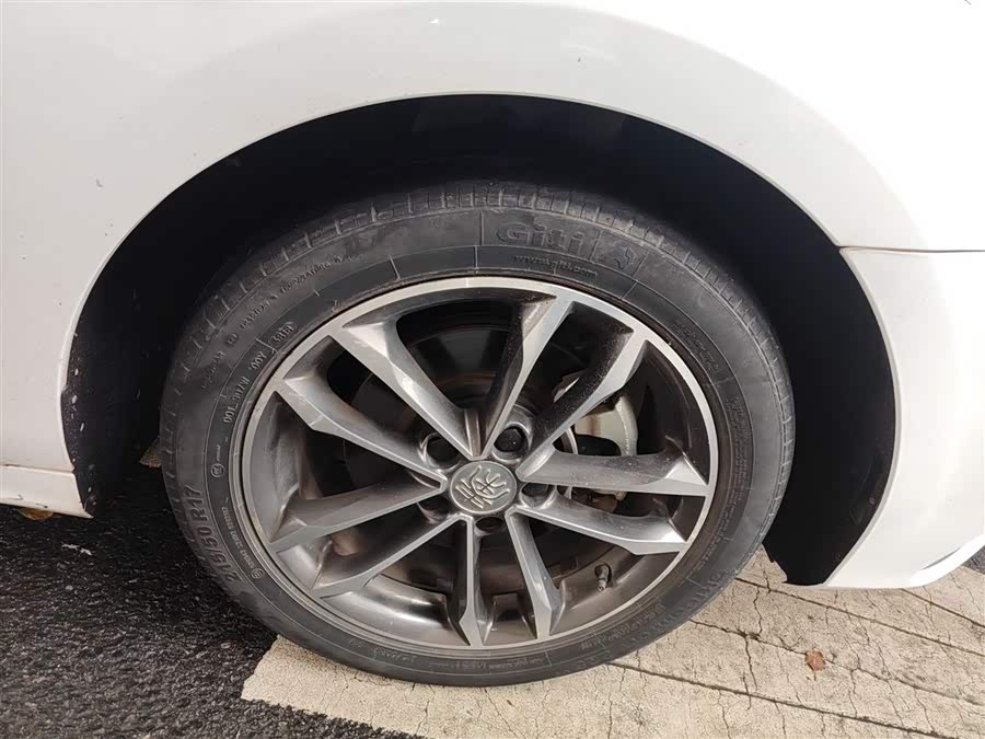 BYD Qin Pro 2018 car image #10