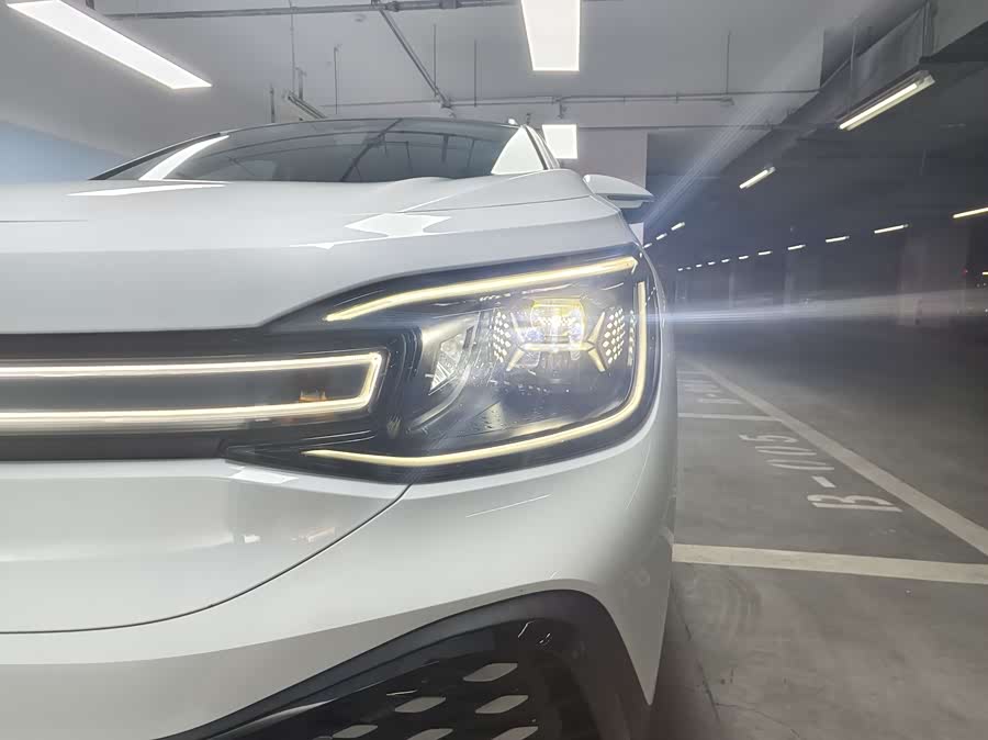 Volkswagen ID.6 Crozz 2022 immagine di auto #10