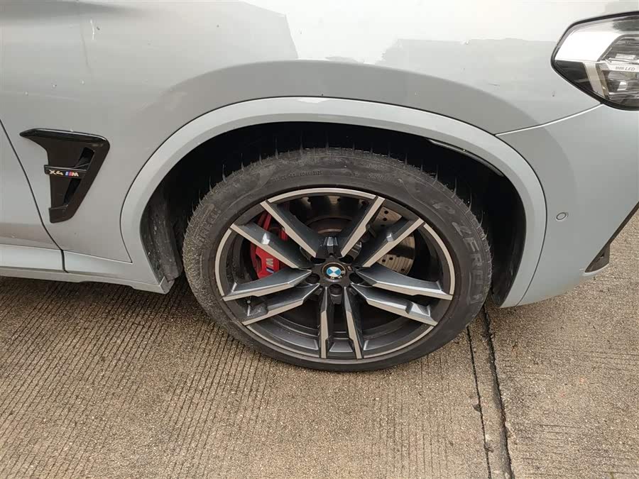 BMW X4 M 2022 car image #10