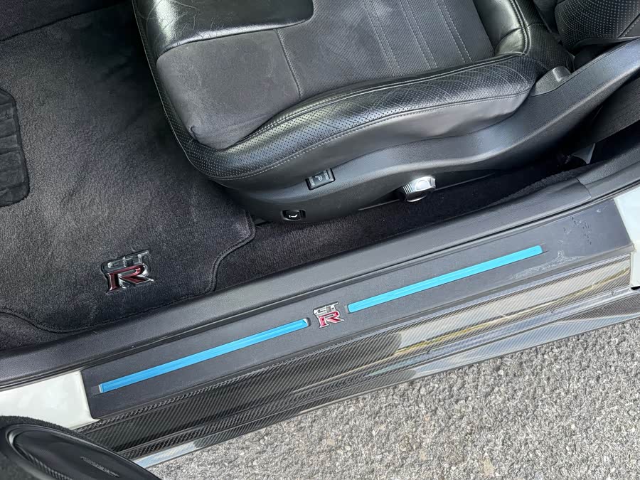 日产 日产GT-R 2018 汽车图片 #10