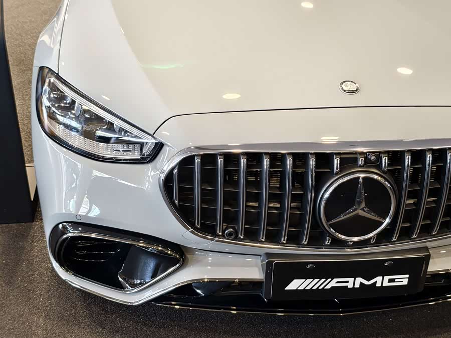 Mercedes-Benz S AMG New Energy imagem de carro #10