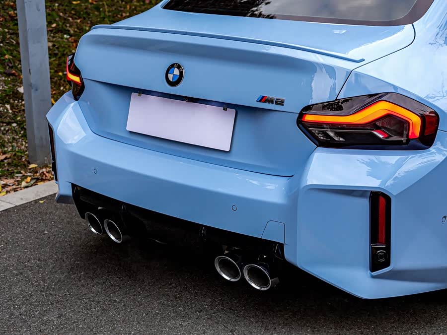 BMW M2 2023 car image #10