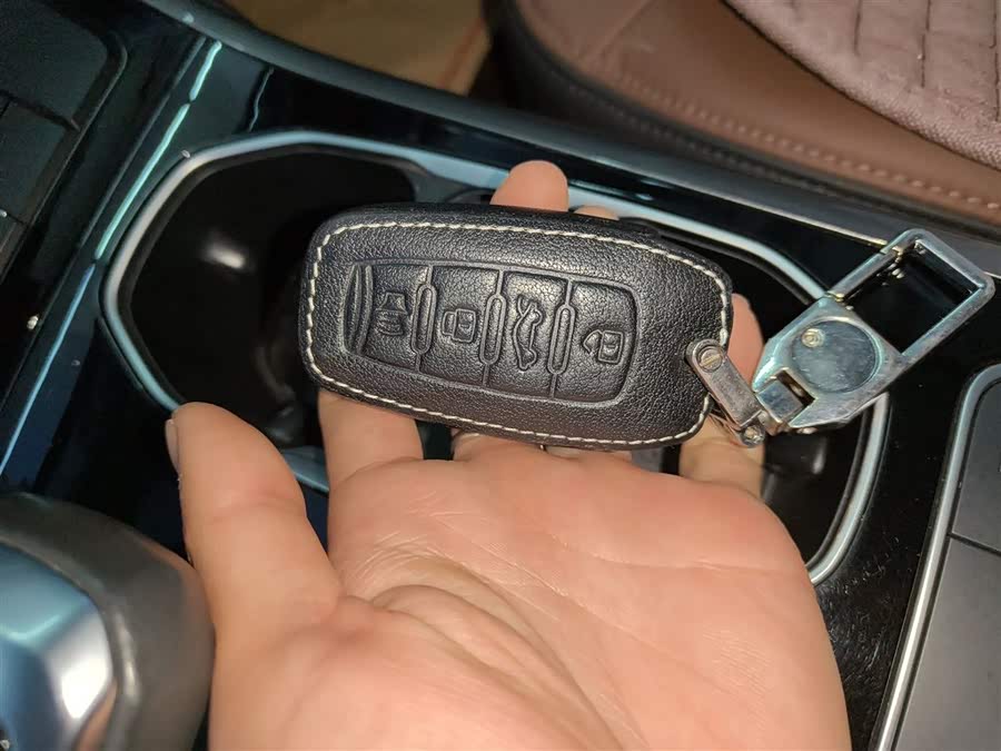 Haval H8 2018 изображение автомобиля #10