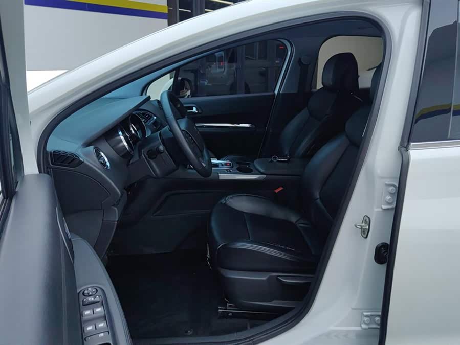 Peugeot 3008 2017 car image #10