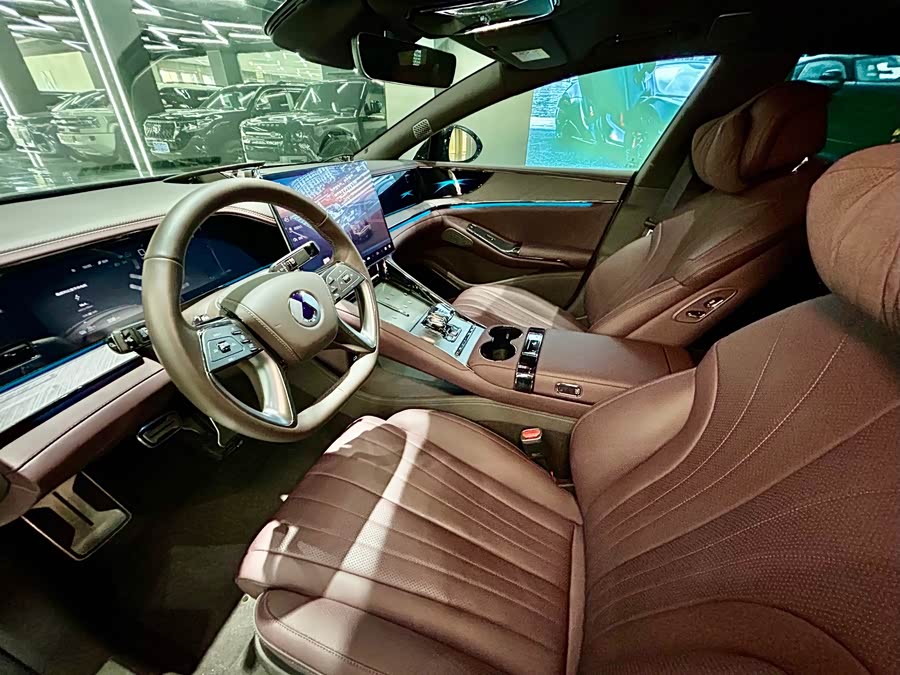 Denza Z9GT 2024 car image #10