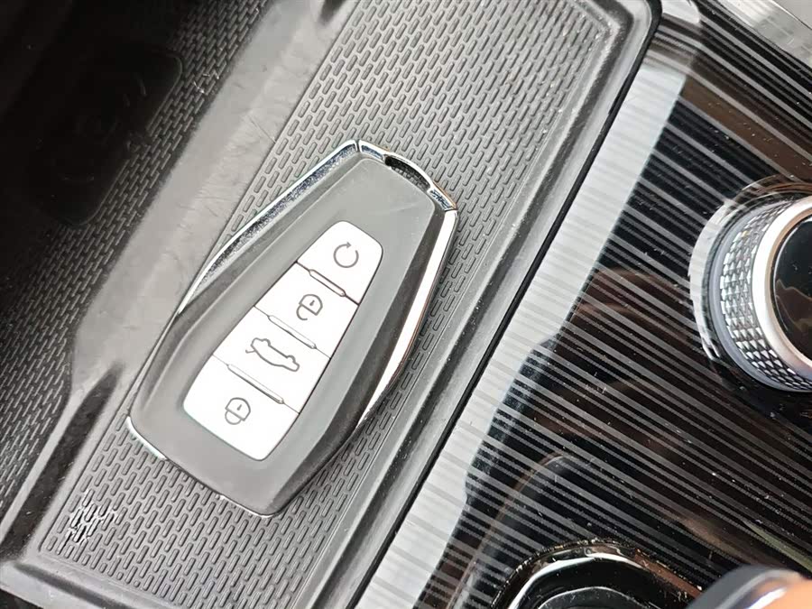 GEELY Monjaro EREV 2022 car image #10