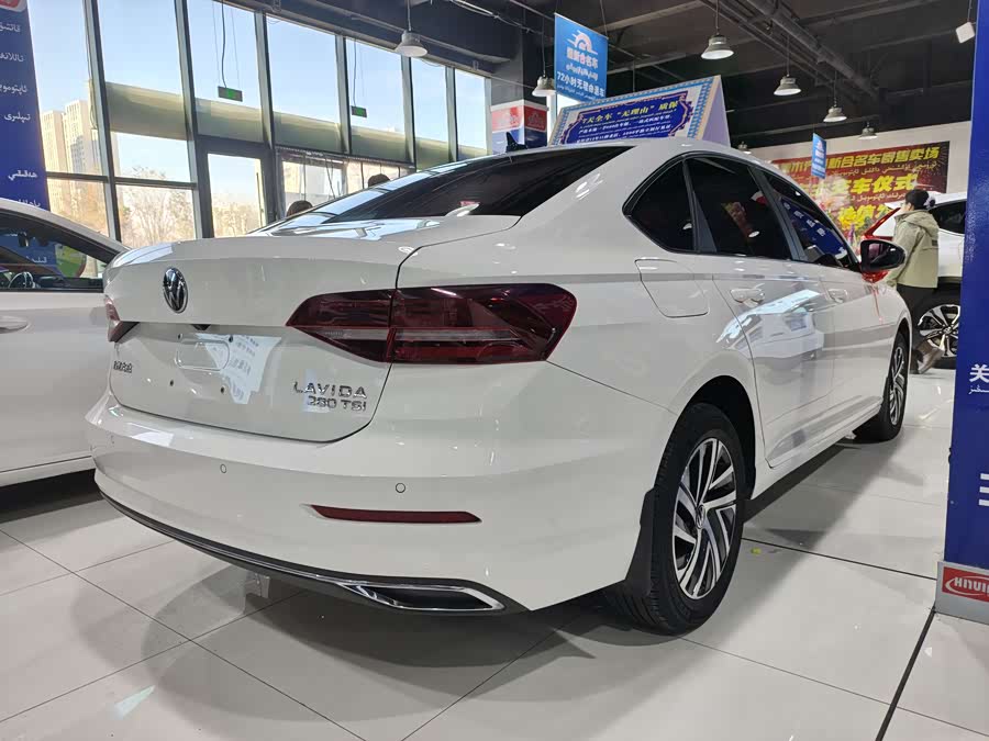 Volkswagen Lavida 2022 car image #10