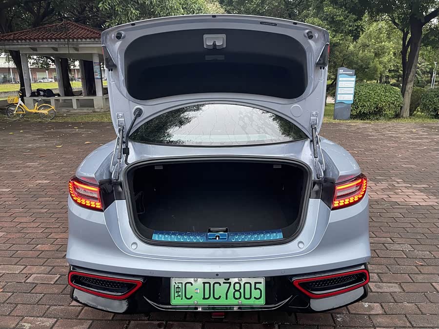 哪吒汽车 哪吒GT 2023 汽车图片 #10