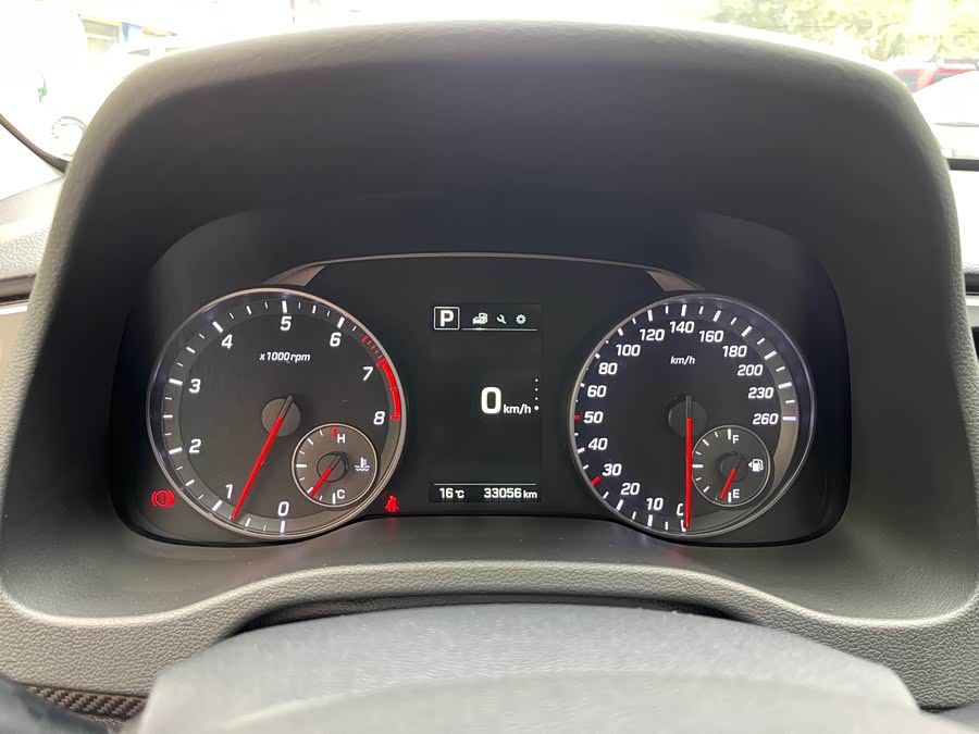 Hyundai Elantra AD 2019 car image #10